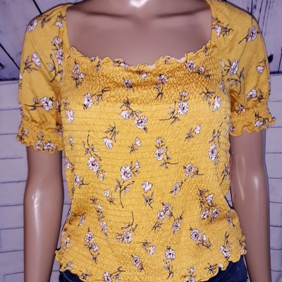 Heart & Hips Tops - Floral Top